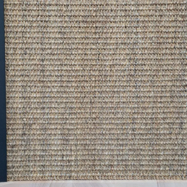 Designed by Lotte Kradsetræ Nala S