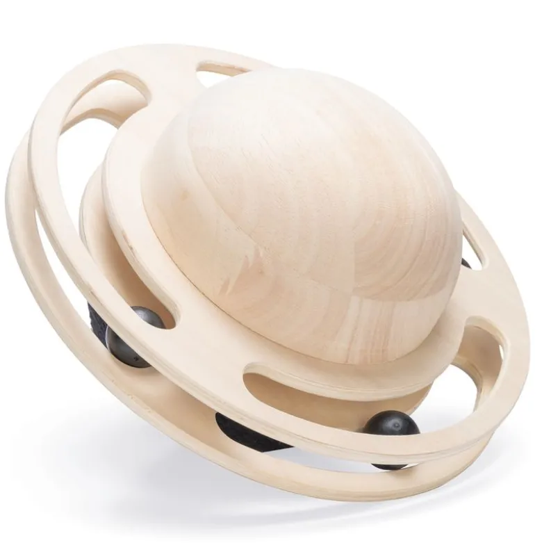 Designed by Lotte træ legebold Baya