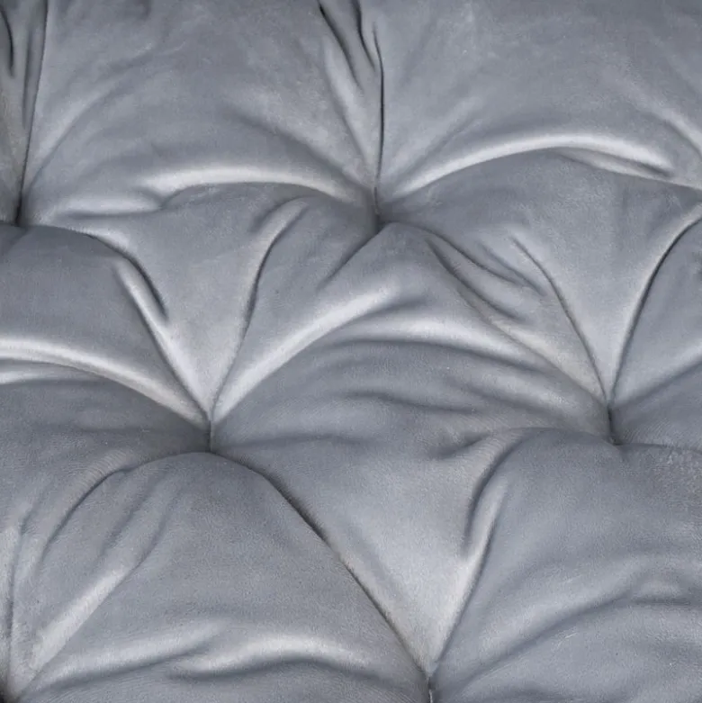 Modern Living hundesofa Nashville
