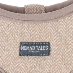 Nomad Tales Calma Sele, sand