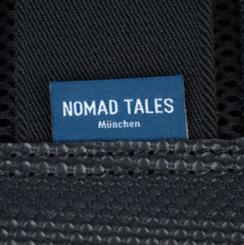 Nomad Tales Sæt med gamacher & hovklokker, sort