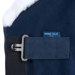 Nomad Tales Sveddækken i fleece med mavebælte, marineblå