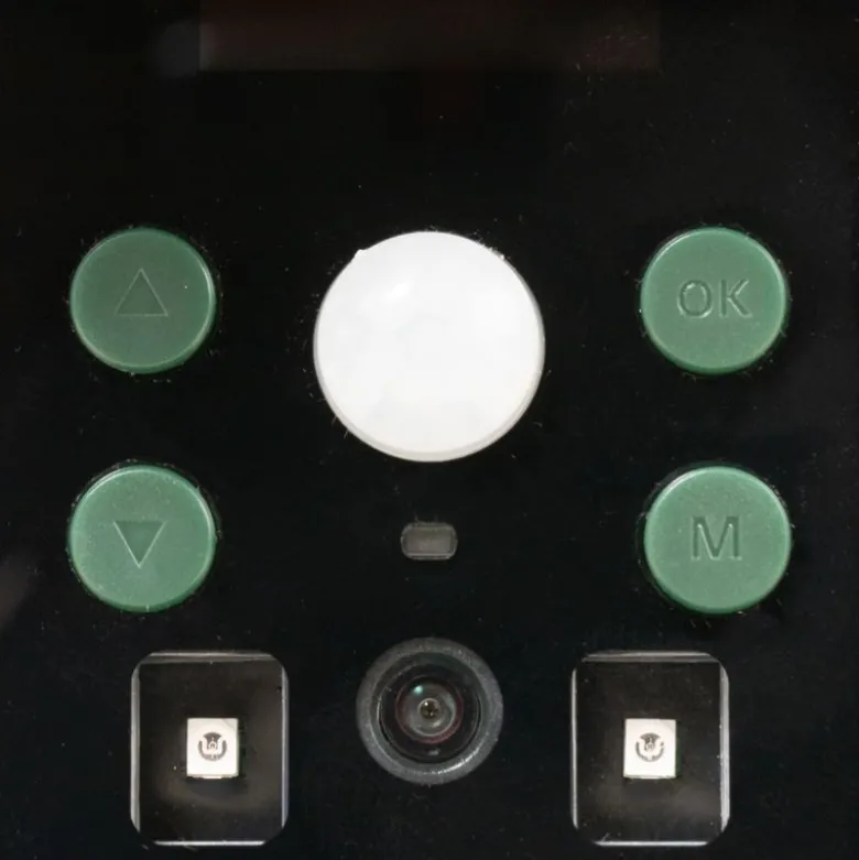 TIAKI fuglefoderautomat med kamera