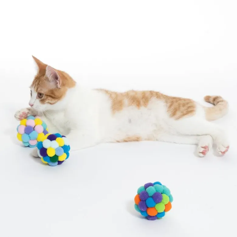TIAKI pomponbolde til katte