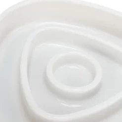 Trixie Slow Feeding Triangle Plastskål